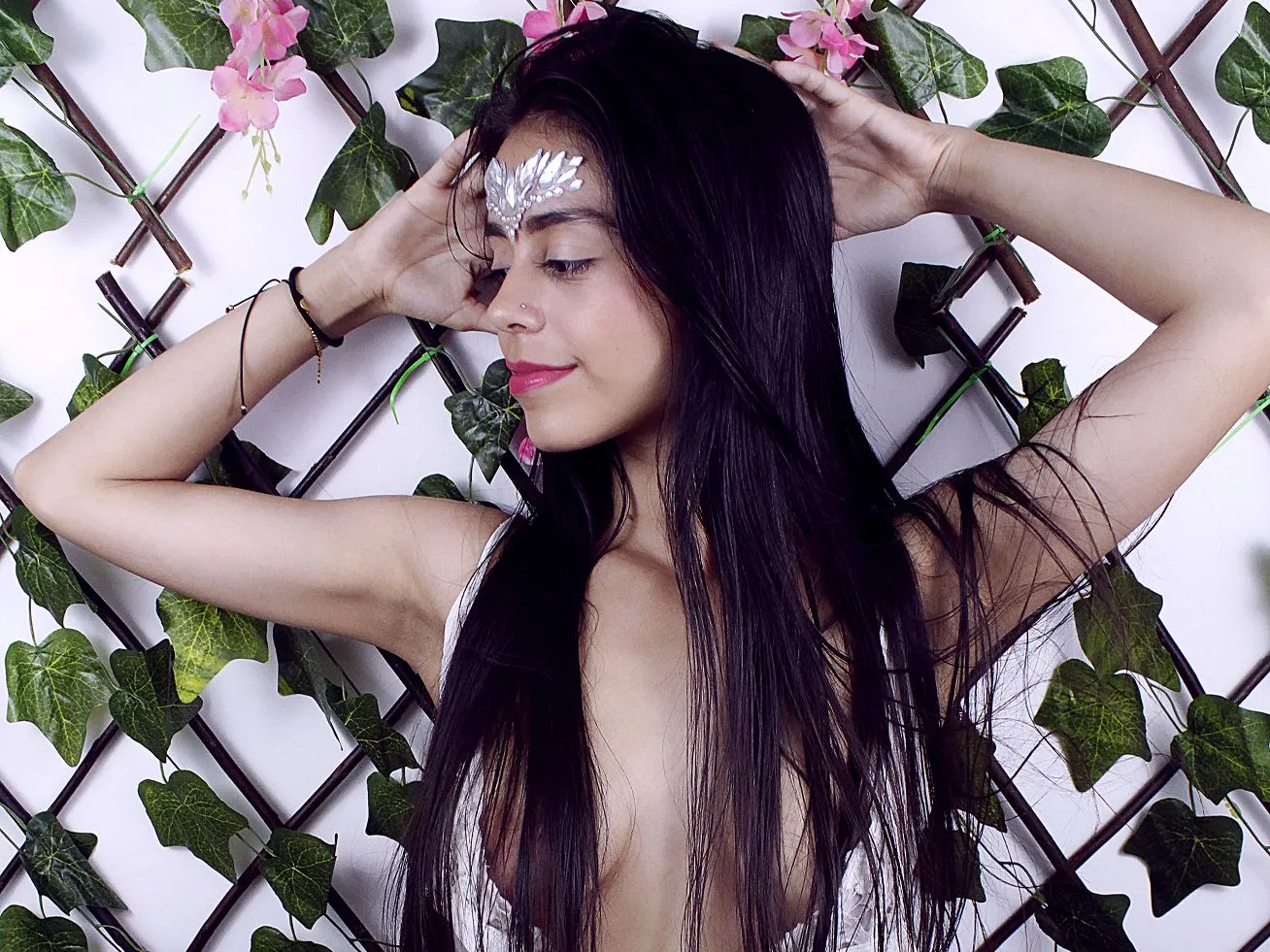 Live sex webcam photo for katiataylor028 #3212212