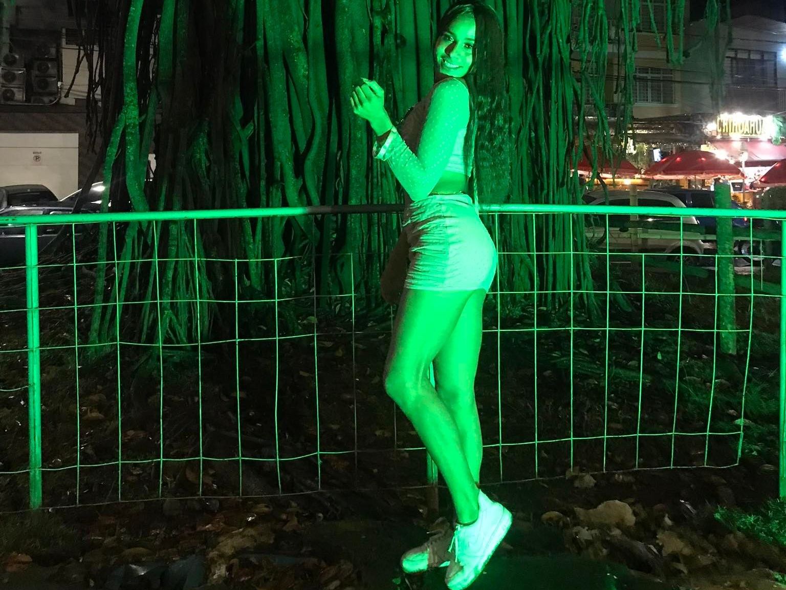 Live sex webcam photo for XxMichellXBronw69 #3168385