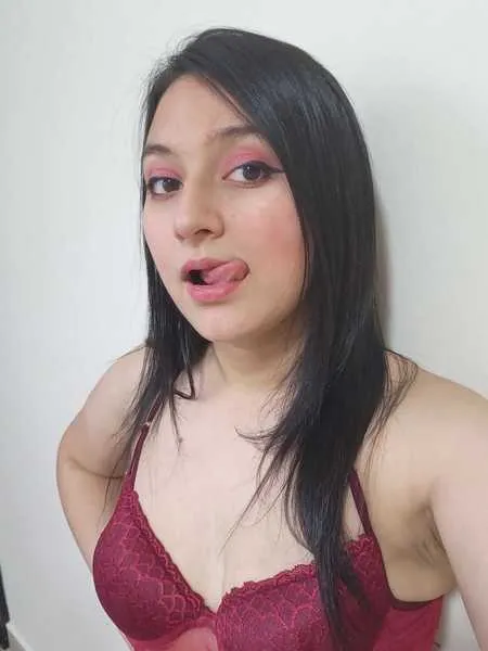 Live sex webcam photo for HannaRoses #3203809