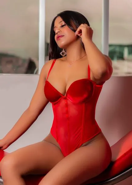 Live sex webcam photo for MarianYung #3646262