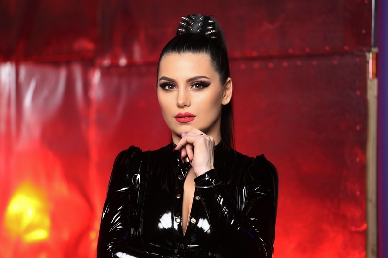 Live sex webcam photo for IsabelleCain #3225500