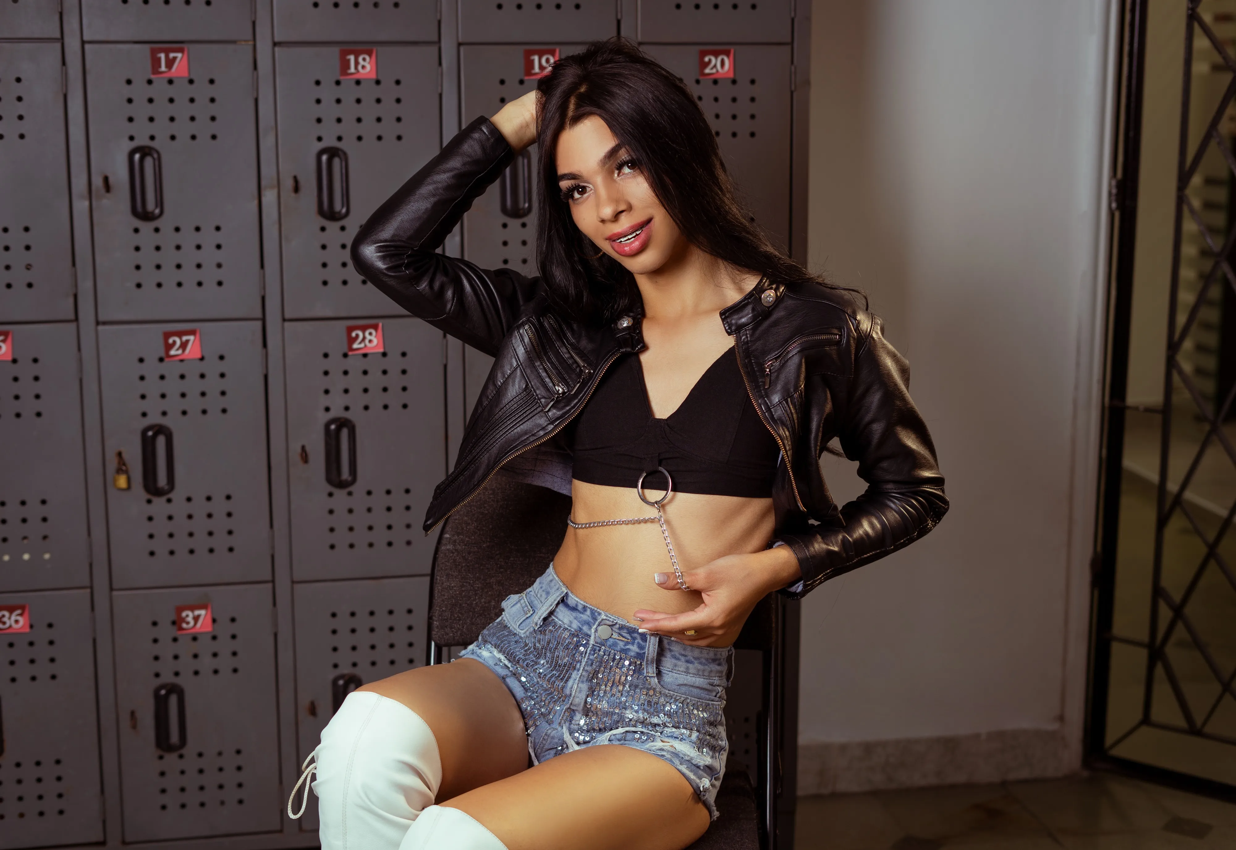 Live sex webcam photo for SweetCeleste18 #7924101