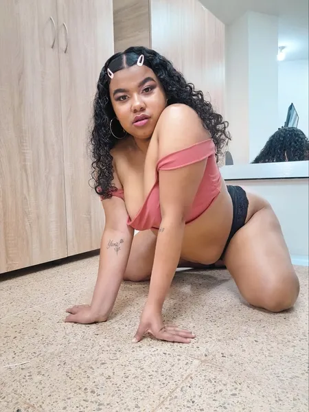 Live sex webcam photo for MadKeys #3408379
