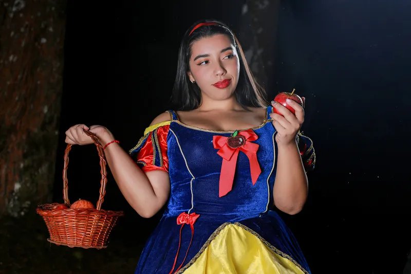 Live sex webcam photo for SaraWhitee #3606541