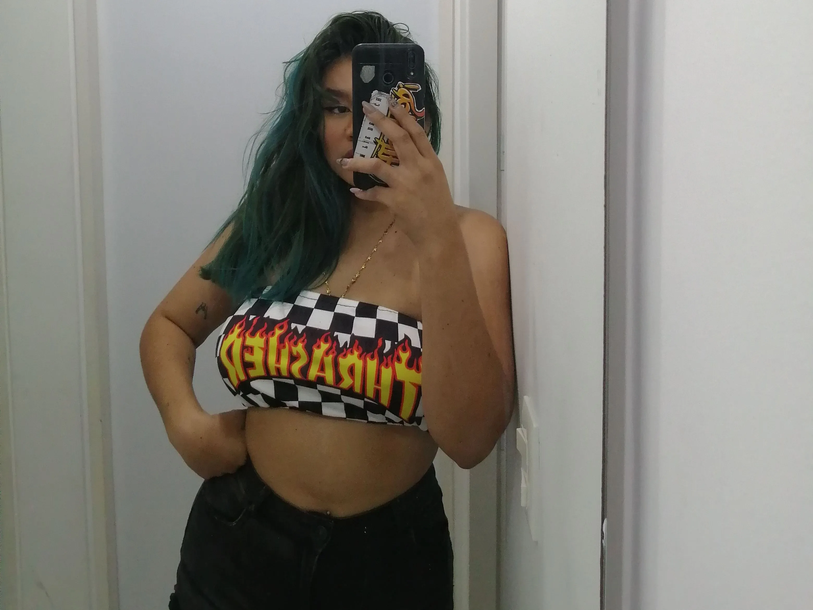 Live sex webcam photo for Mari_wakeandb #3197369