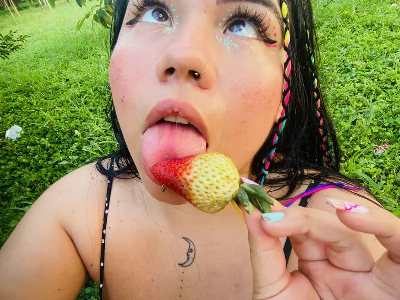 Live sex webcam photo for SamantaLovexxx #4227605