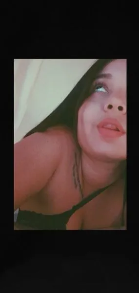 Live sex webcam photo for AnaaLiaa #3369032