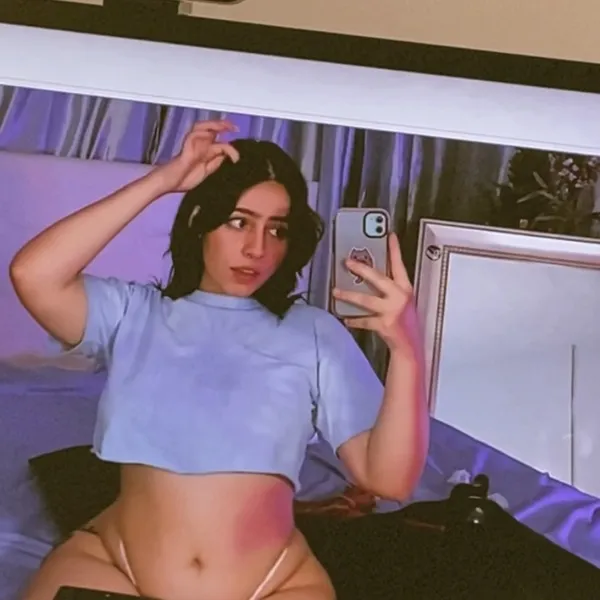 Live sex webcam photo for JulssKing #3332072