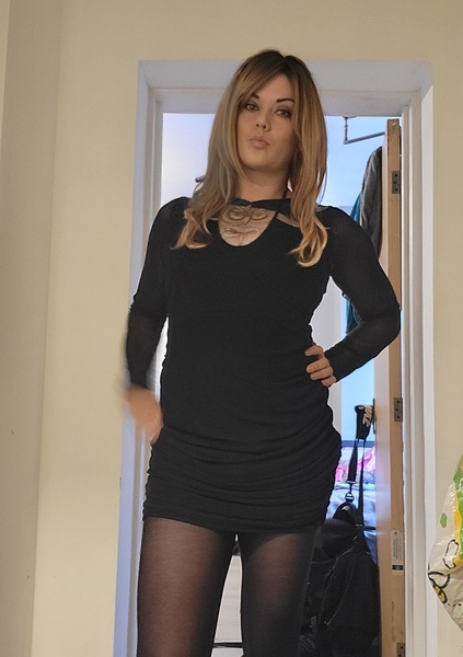 Live sex webcam photo for Ellietrans83 #3522919