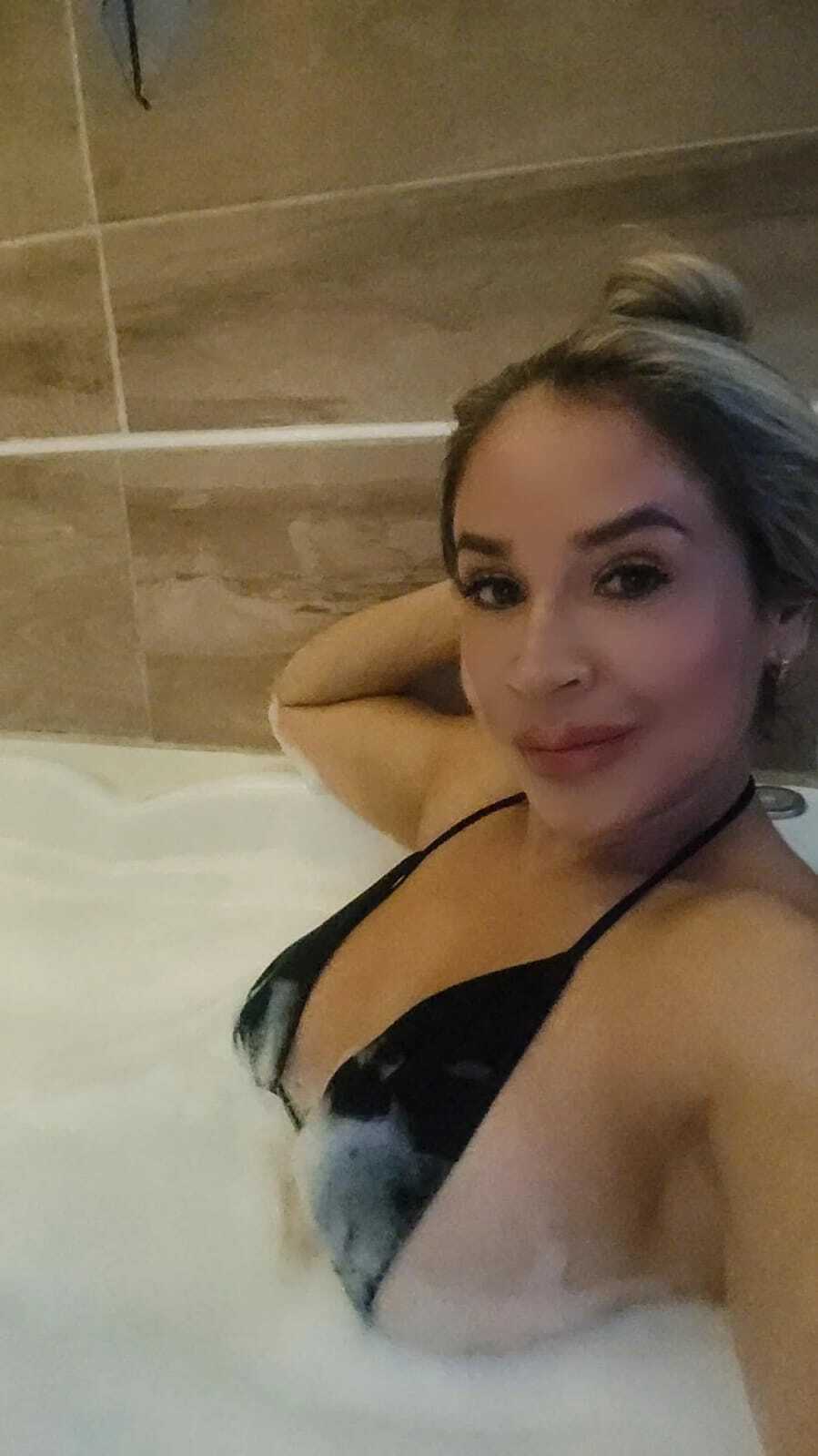 Live sex webcam photo for PaulinaAmber #7867971