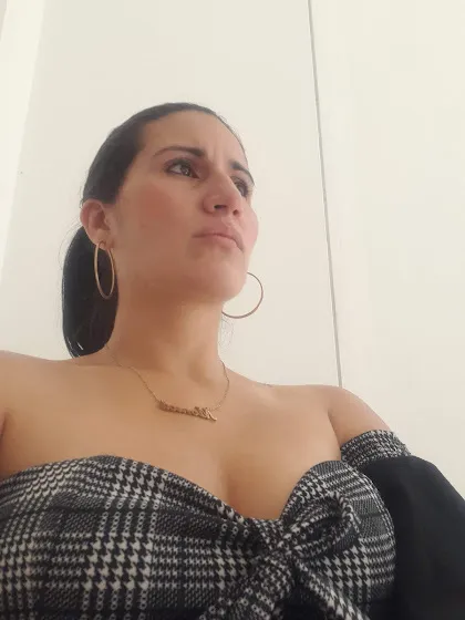 Live sex webcam photo for OrianaSparkly #3187569