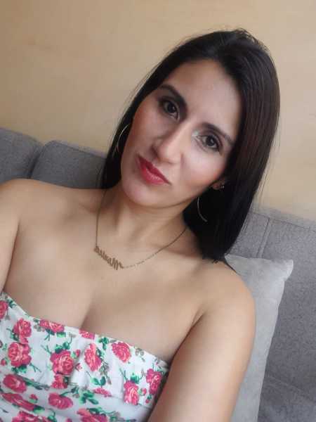 Live sex webcam photo for OrianaSparkly #3187577