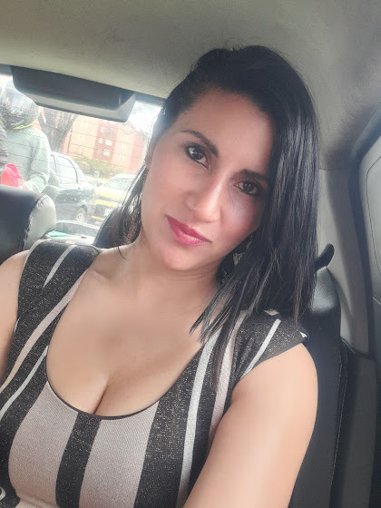 Live sex webcam photo for OrianaSparkly #3187563