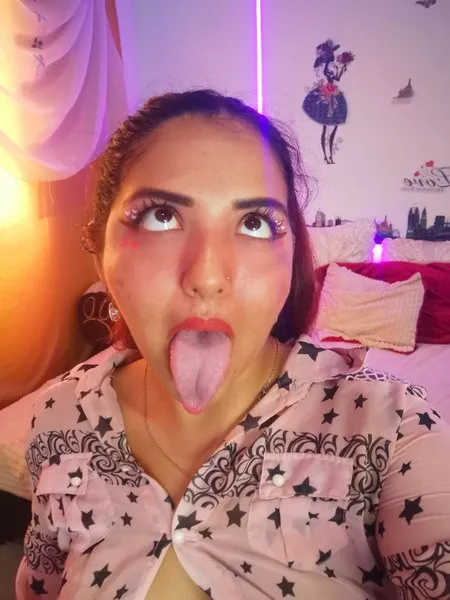 Live sex webcam photo for KimSamuels #3792290