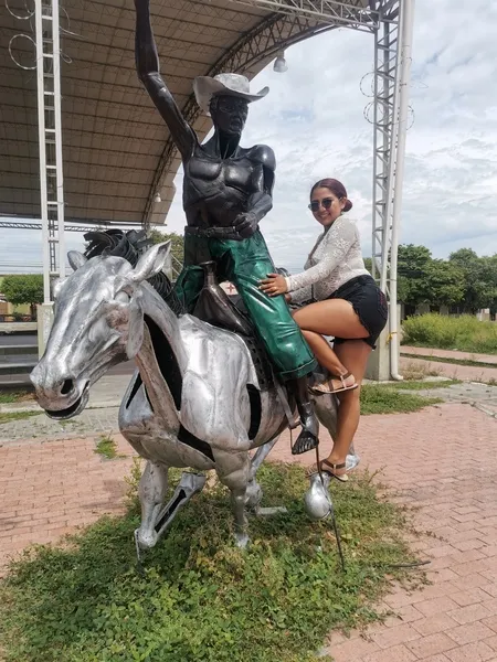 Live sex webcam photo for KimSamuels #3792347