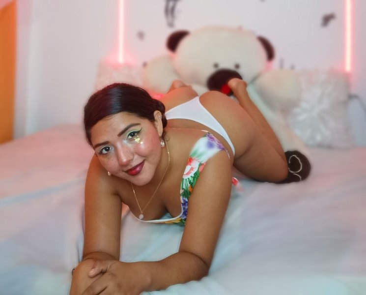 Live sex webcam photo for KimSamuels #3402444