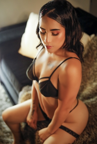 Live sex webcam photo for HarleyJacksson #3438912