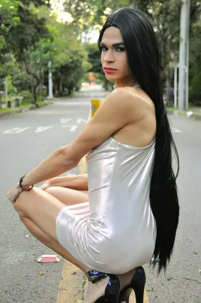 Live sex webcam photo for lovelycisne #6184234