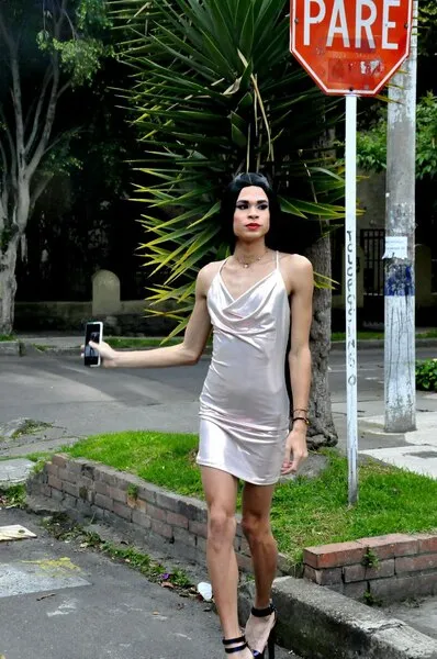 Live sex webcam photo for lovelycisne #6184235