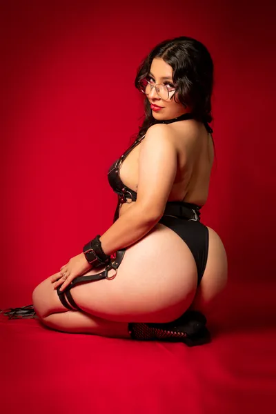 Live sex webcam photo for SeleneeJones #3189118