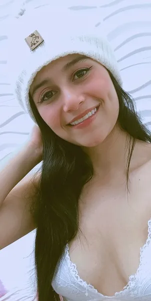 Live sex webcam photo for EimyCruz #3325479
