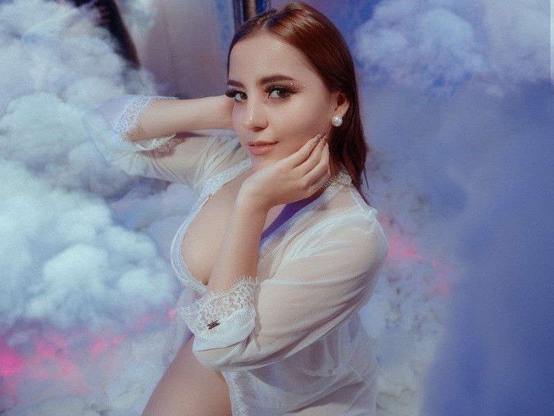 Live sex webcam photo for KateWeembley #3184132