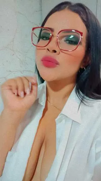 Live sex webcam photo for HannaFiore #3513971