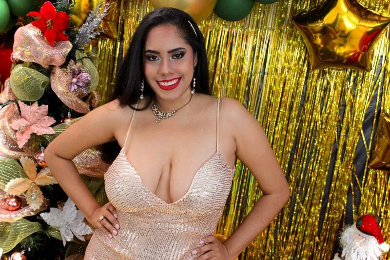 Live sex webcam photo for CleodoSantos #4091802