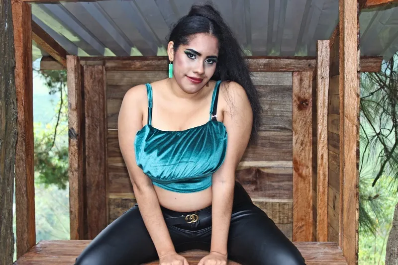 Live sex webcam photo for CleodoSantos #4104086