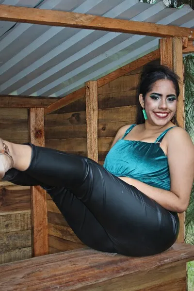 Live sex webcam photo for CleodoSantos #4104087