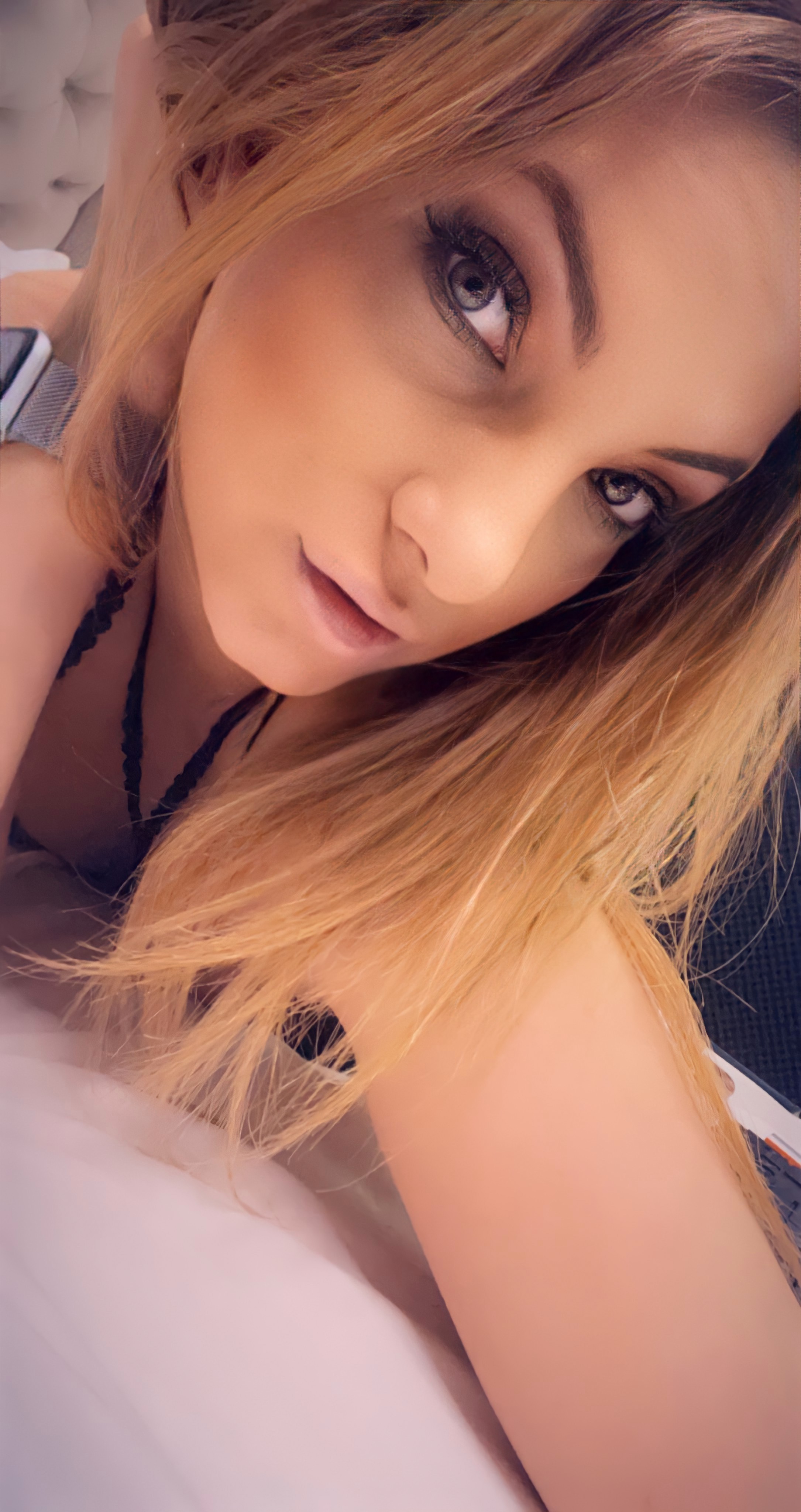 Live sex webcam photo for AngelicFelisha #7331588