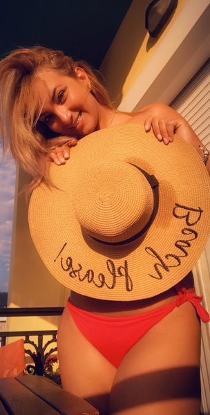 Live sex webcam photo for AngelicFelisha #7331178