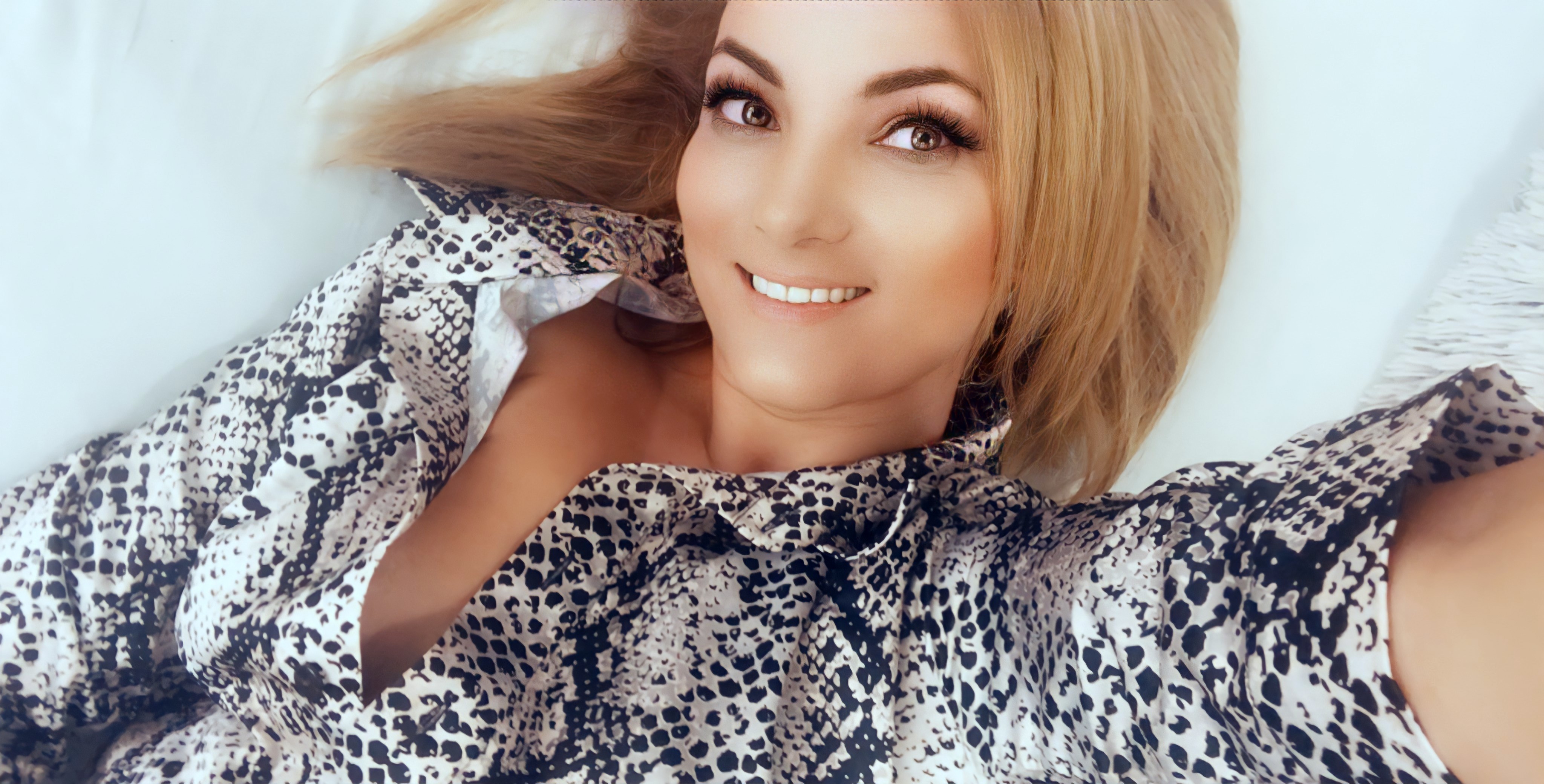 Live sex webcam photo for AngelicFelisha #7331491