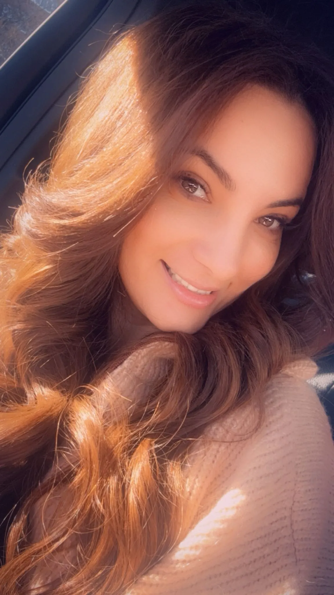 Live sex webcam photo for AngelicFelisha #7358090