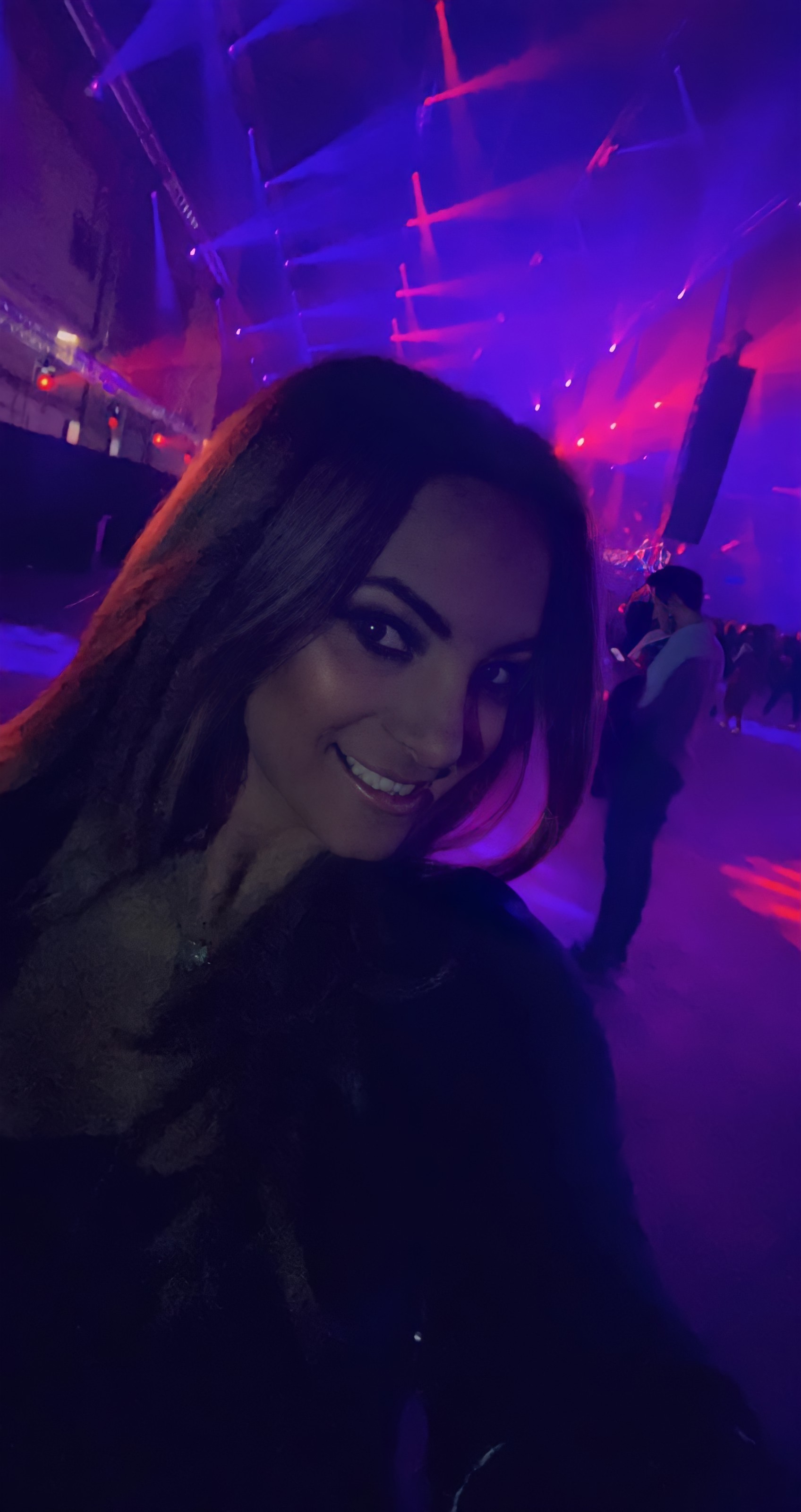 Live sex webcam photo for AngelicFelisha #7357563