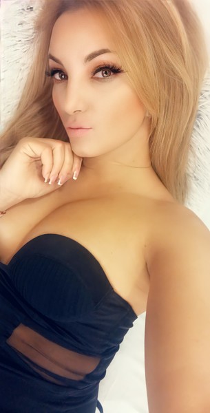 Live sex webcam photo for AngelicFelisha #7331440