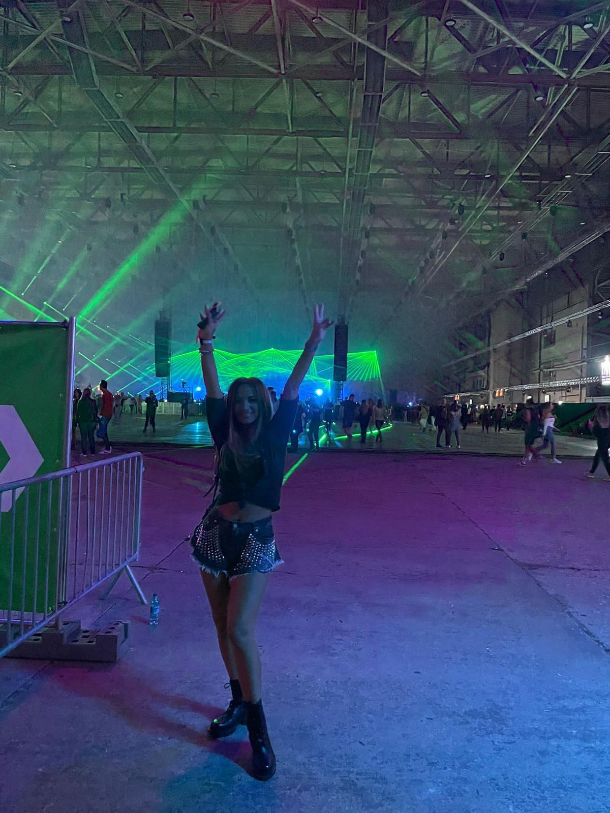 Live sex webcam photo for AngelicFelisha #7357561