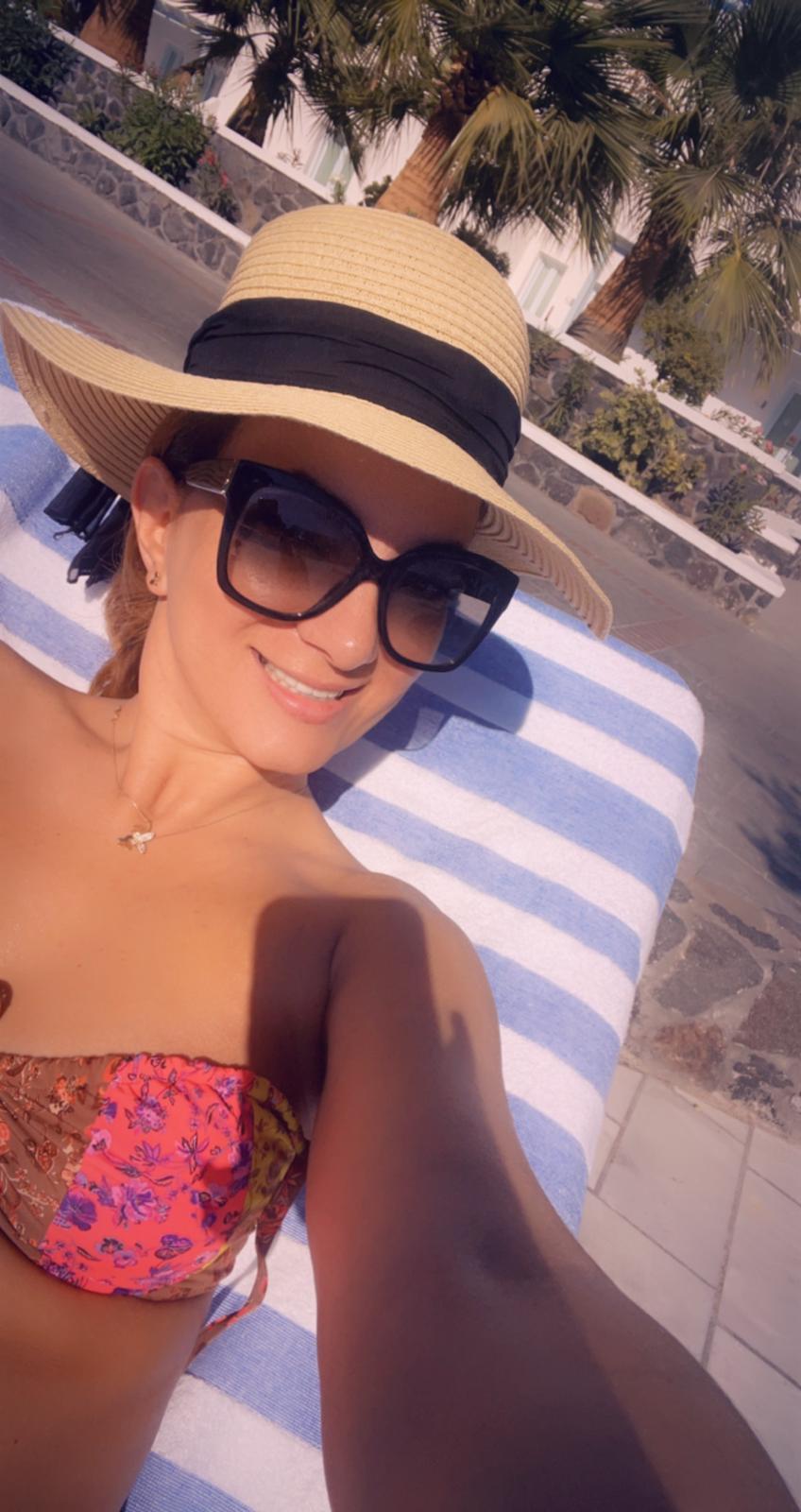 Live sex webcam photo for AngelicFelisha #7331657