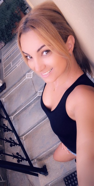 Live sex webcam photo for AngelicFelisha #7331175