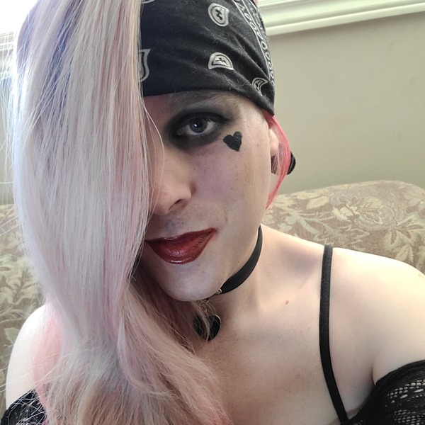 Live sex webcam photo for RainbowFaeryBoi #3615101