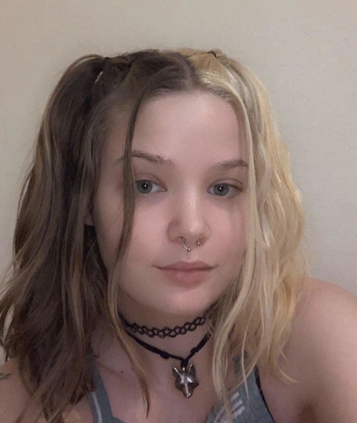 Live sex webcam photo for TeddyArlo #3184240