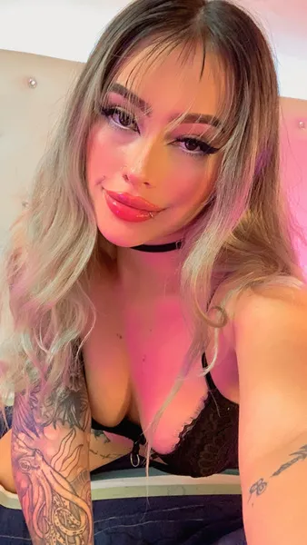 Live sex webcam photo for AnnettePink #4229010