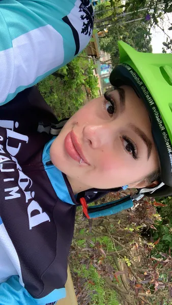 Live sex webcam photo for AnnettePink #4229025