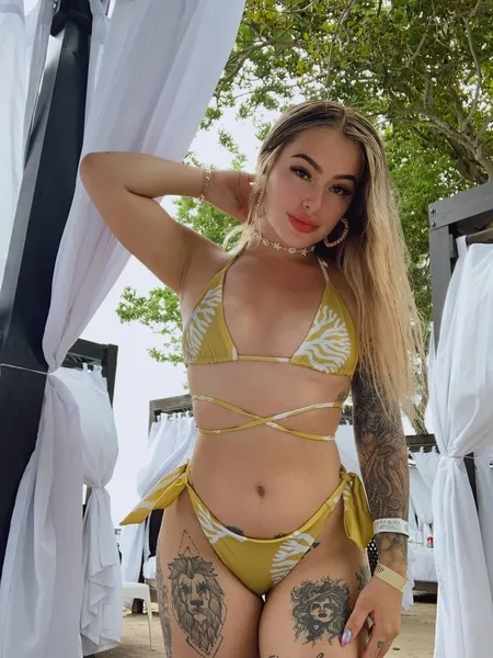 Live sex webcam photo for AnnettePink #3833807