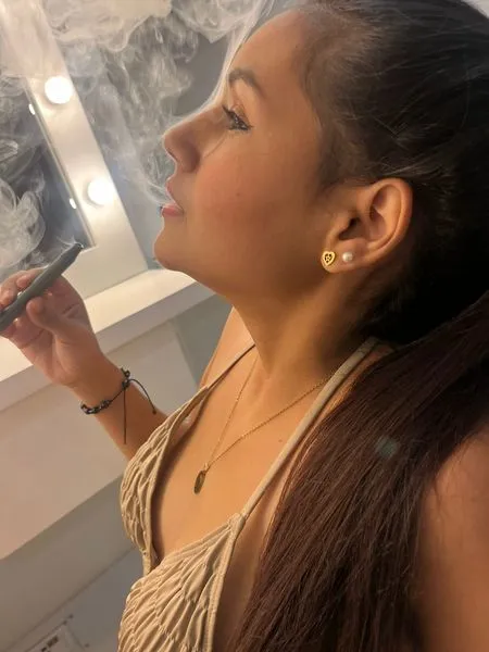 Live sex webcam photo for Gabi0852 #3194544