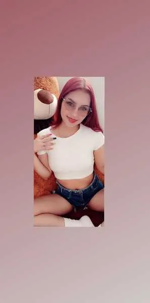 Live sex webcam photo for Gabi0852 #3401041