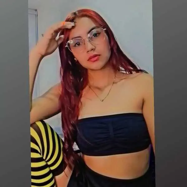 Live sex webcam photo for Gabi0852 #3401046