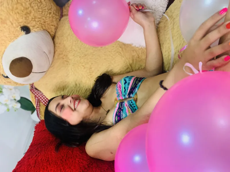 Live sex webcam photo for Gabi0852 #3268443