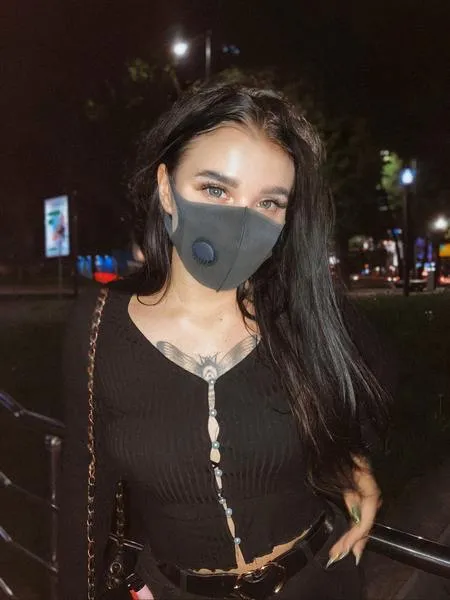 Live sex webcam photo for LiyaMensi #3140806