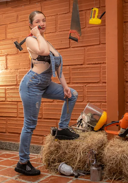 Live sex webcam photo for VictoriaLawrence #3428323